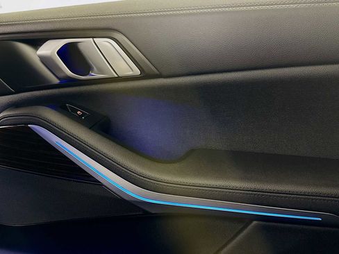 Used 2020 BMW X5 xDrive40i image 25