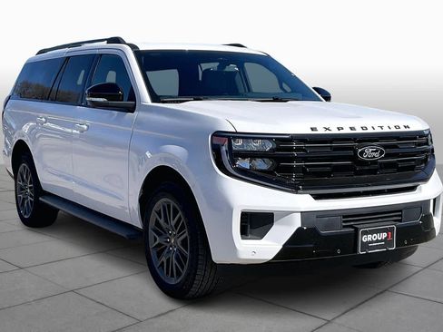 New 2026 Ford Expedition Max Platinum w/ Stealth Appearance Package image 2
