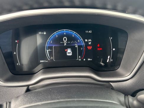 Used 2024 Toyota Corolla Cross XLE image 20