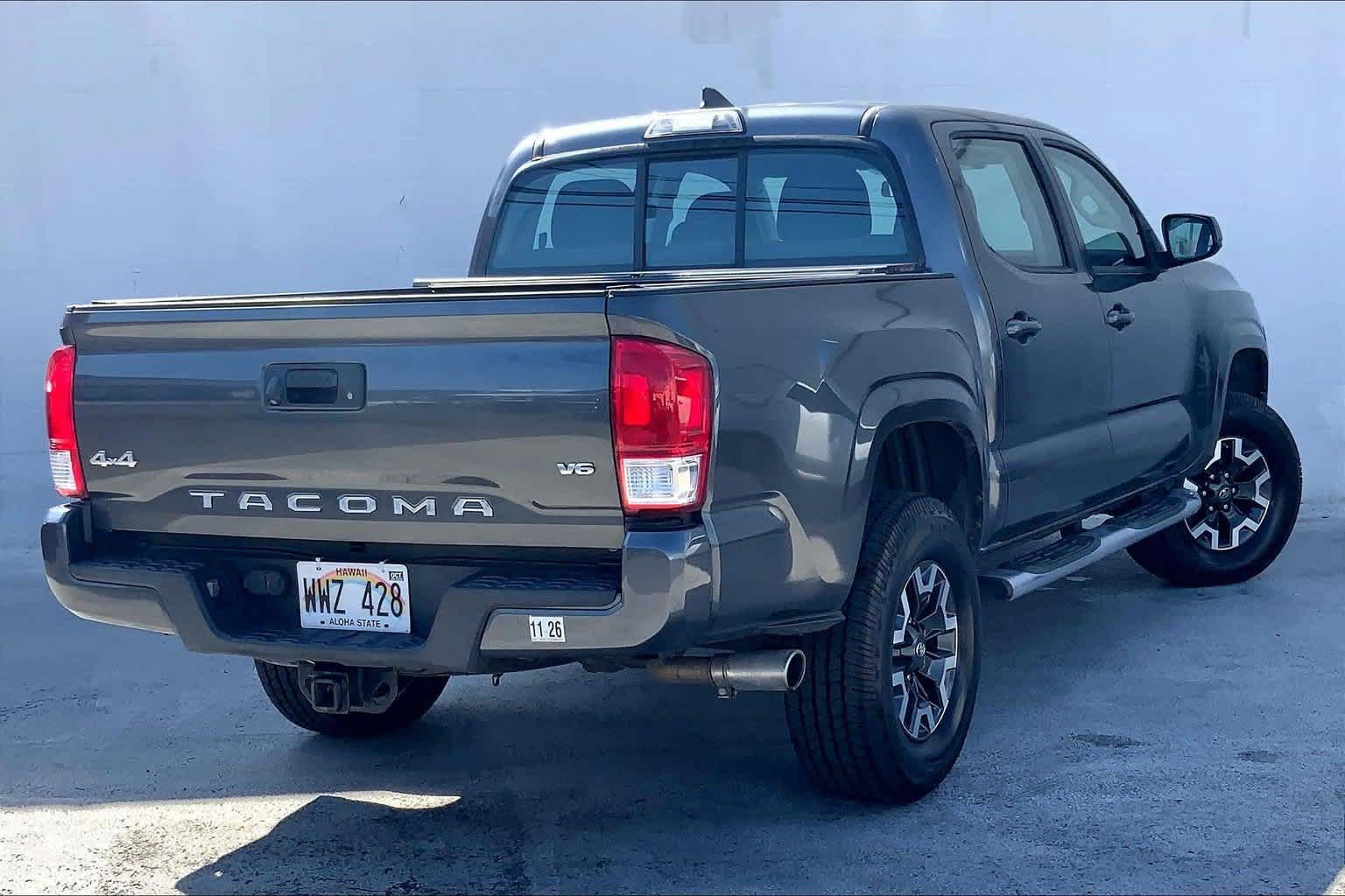 Used 2017 Toyota Tacoma SR w/ Tow Package AWD/4WD image 22