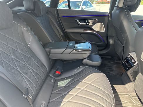 Used 2023 Mercedes-Benz EQS AMG 4MATIC image 6