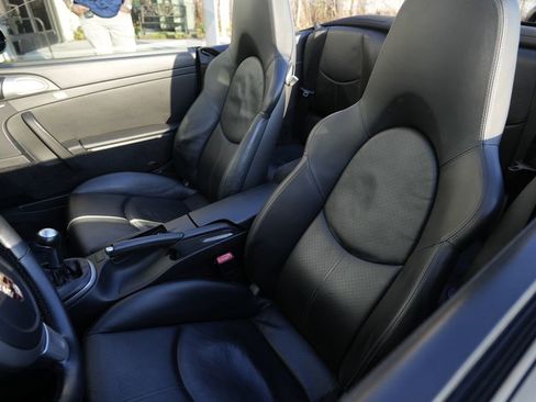 Used 2006 Porsche 911 Carrera S RWD image 23