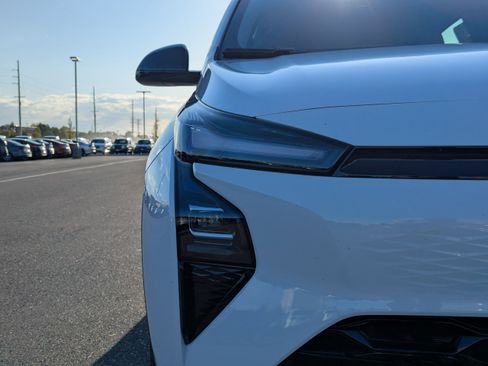 New 2027 Chevrolet Bolt RS FWD image 34