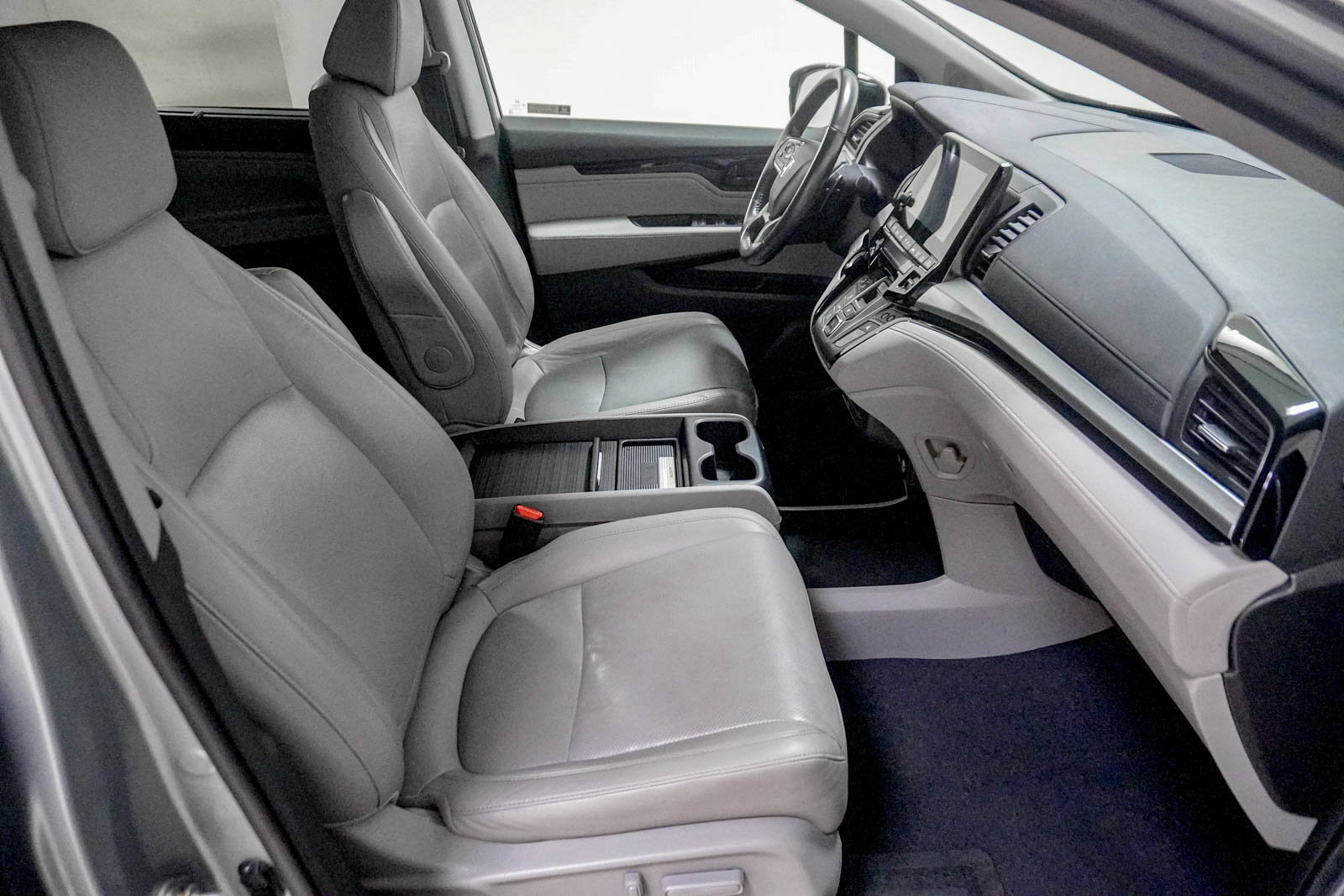Used 2019 Honda Odyssey Elite image 31