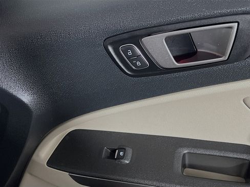 Used 2021 Ford EcoSport SE w/ SE Convenience Package FWD image 32