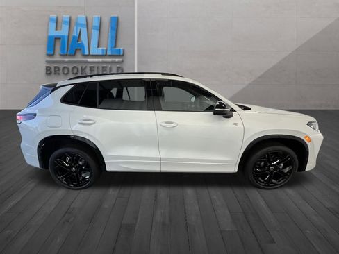 New 2026 Volkswagen Tiguan SE R-Line image 6