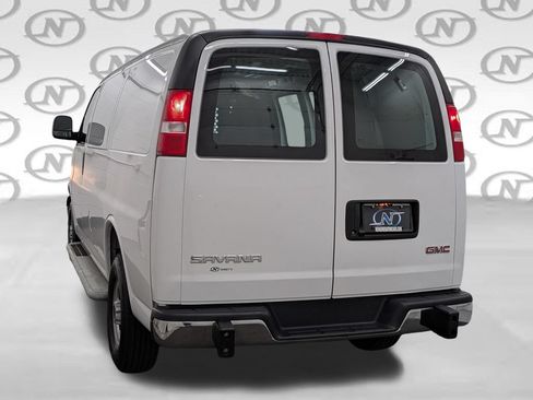 Used 2025 GMC Savana 2500 w/ Driver Convenience Package RWD image 22