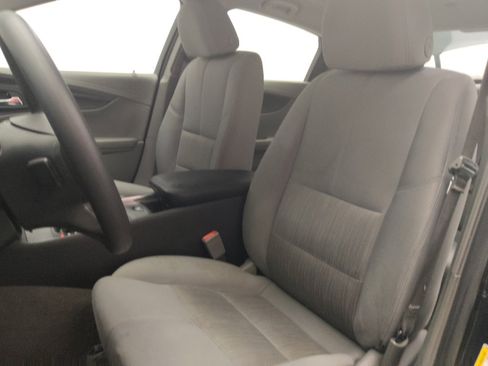 Used 2014 Chevrolet Impala LS w/ LS Convenience Package FWD image 17