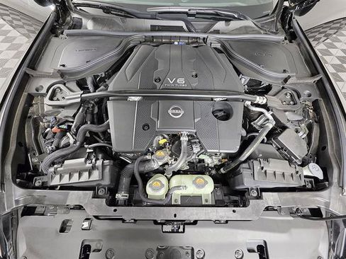 Used 2024 Nissan Z Performance w/ Floor Mat Package RWD image 11
