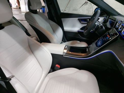 Certified 2025 Mercedes-Benz C 300 Sedan image 10