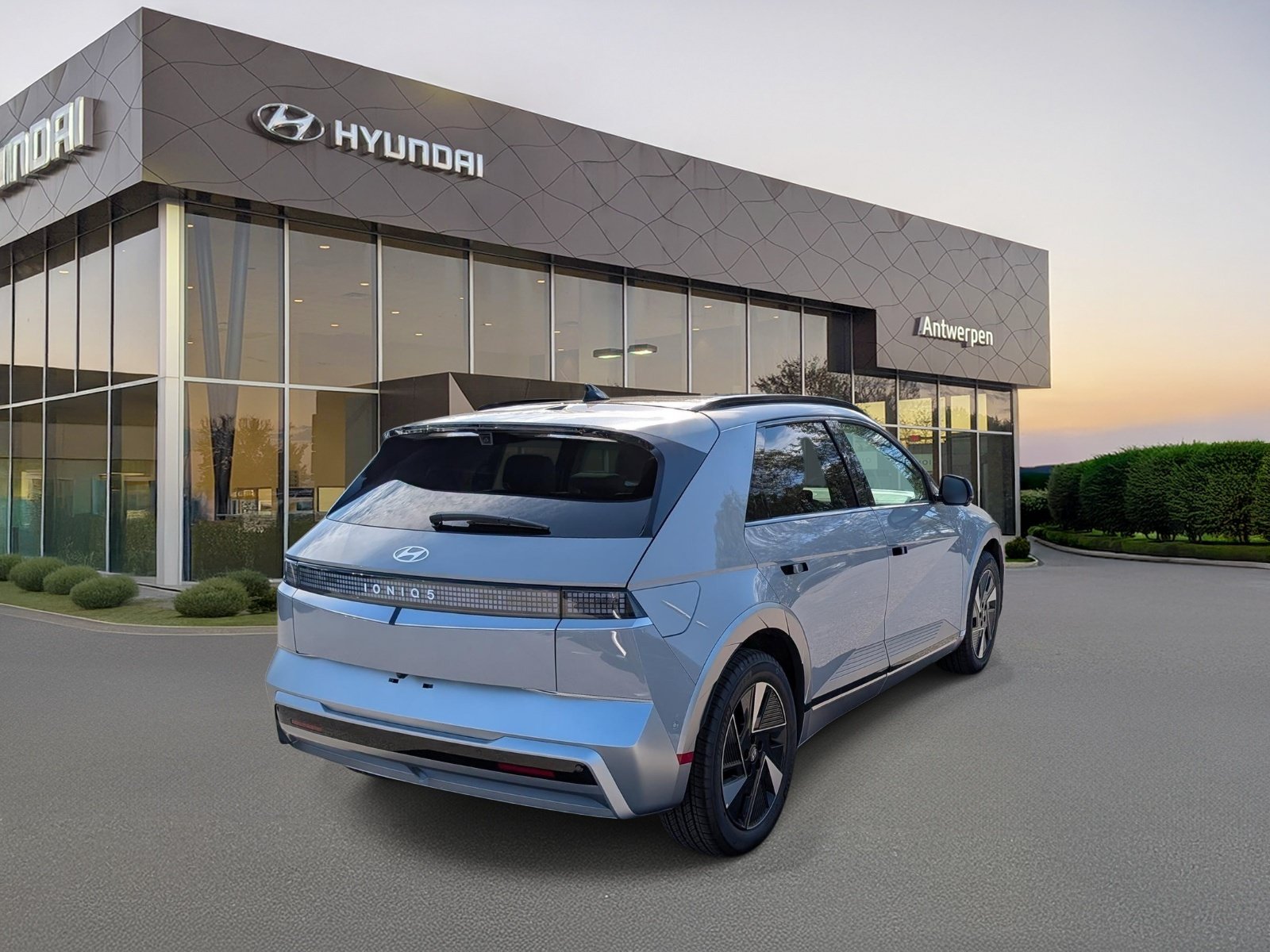 New 2027 Hyundai Ioniq 5 Limited RWD image 3