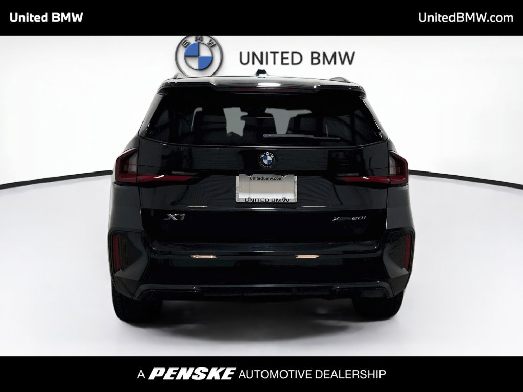 Certified 2023 BMW X1 xDrive28i w/ Premium Package AWD/4WD image 6