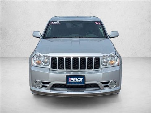 Used 2007 Jeep Grand Cherokee SRT8 w/ SRT Option Group I AWD/4WD image 2