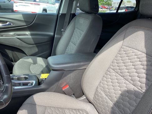 Used 2020 Chevrolet Equinox LT FWD image 12