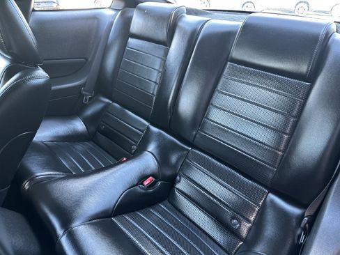 Used 2007 Ford Mustang GT RWD image 24