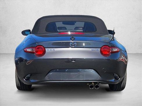 Used 2020 MAZDA MX-5 Miata Grand Touring image 6