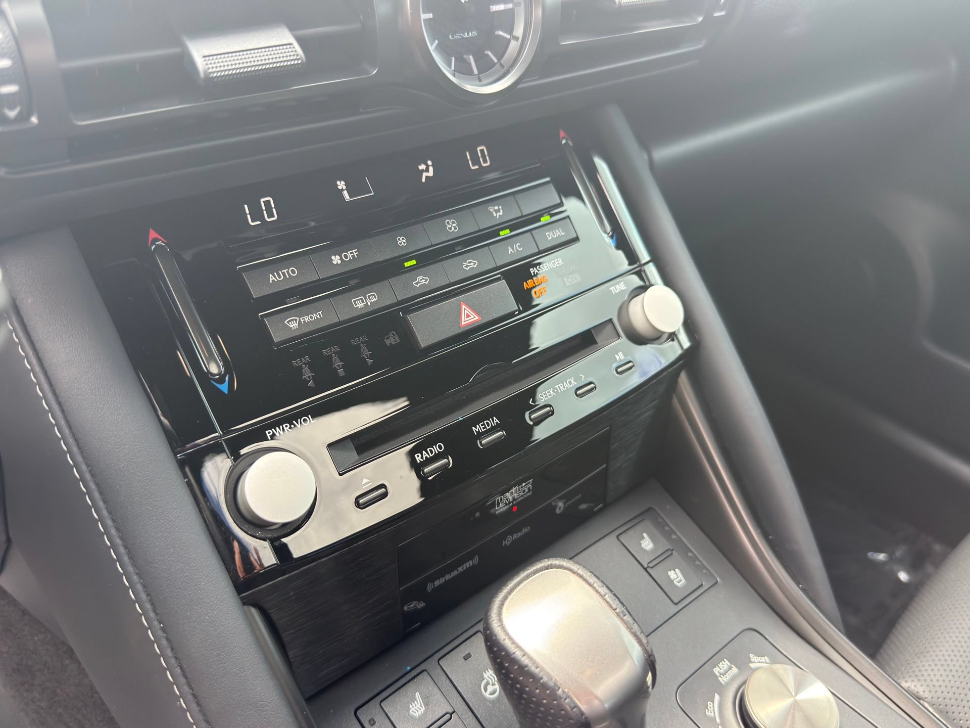 Used 2023 Lexus IS 350 F Sport RWD image 16