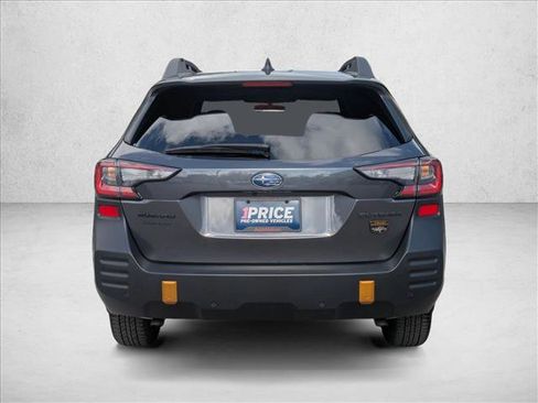 Used 2025 Subaru Outback Wilderness w/ Wilderness Package AWD/4WD image 7
