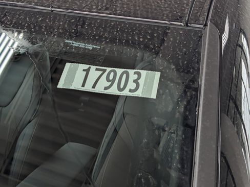 New 2026 BMW 330i xDrive Sedan w/ Premium Package image 26