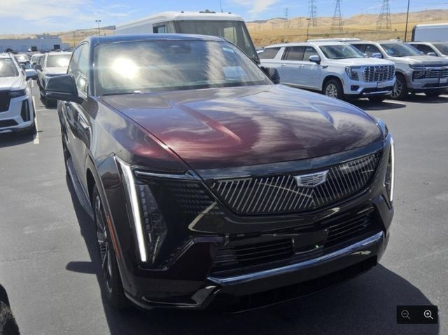 Certified 2026 Cadillac Escalade IQ Sport 2 AWD/4WD image 2