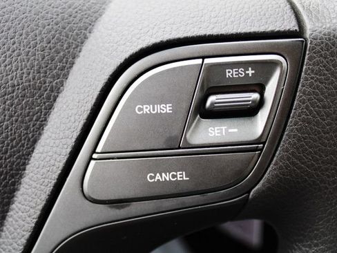 Used 2017 Hyundai Santa Fe Sport AWD/4WD image 34