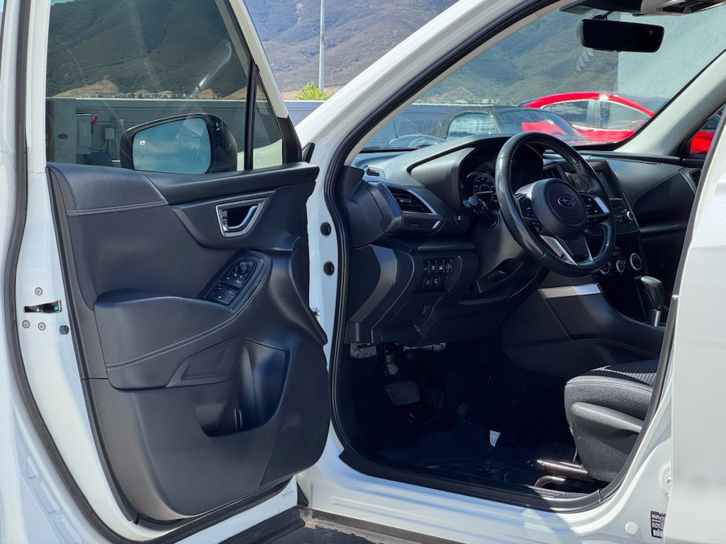 Used 2022 Subaru Forester Premium w/ Popular Package #1 AWD/4WD image 8
