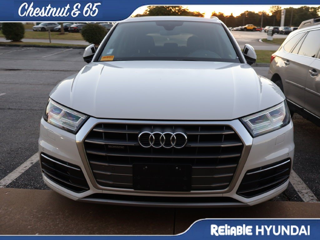 Used 2019 Audi Q5 2.0T Premium Plus w/ Premium Plus Package AWD/4WD image 6