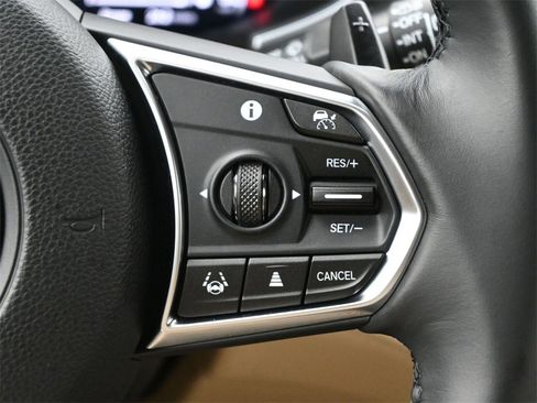 Used 2024 Acura MDX SH-AWD w/ Technology Package image 10