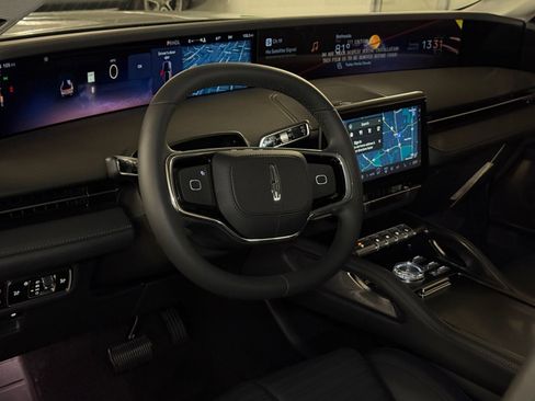 New 2026 Lincoln Nautilus Reserve image 24