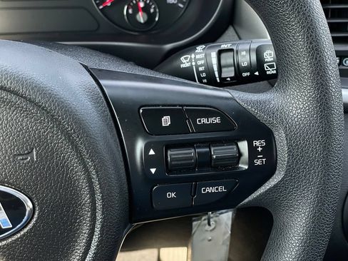 Used 2018 Kia Sorento L FWD image 14