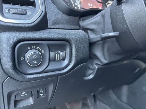 Used 2021 RAM 1500 Laramie image 13