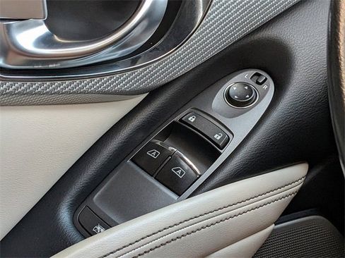 Used 2018 INFINITI Q60 Red Sport 400 w/ Pro Active Package image 23