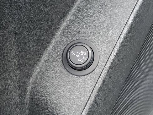 Used 2022 Chevrolet Equinox LT FWD image 23