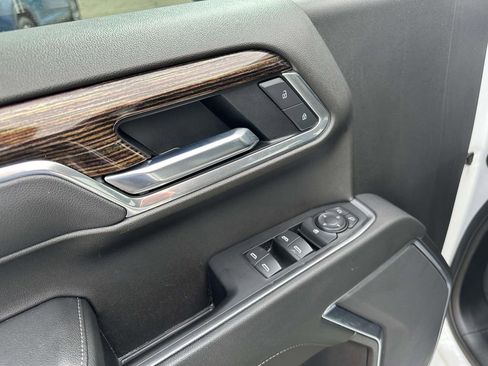 Used 2022 GMC Sierra 1500 Elevation image 20