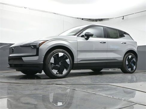 New 2025 Volvo EX30 Ultra w/ Climate Package image 33