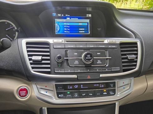 Used 2015 Honda Accord EX image 20