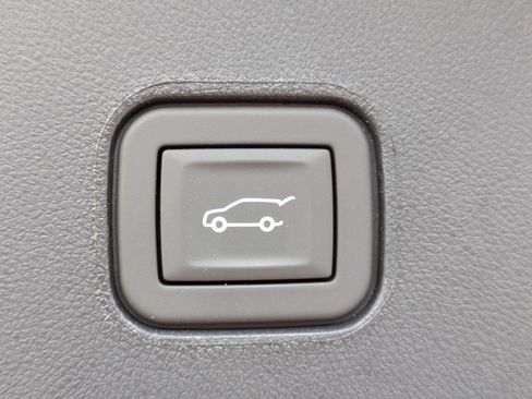 Used 2026 Cadillac Lyriq V w/ LPO, Floor Liner Package AWD/4WD image 8