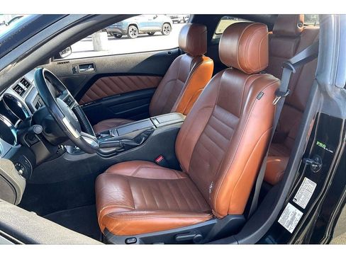 Used 2013 Ford Mustang Premium RWD image 25