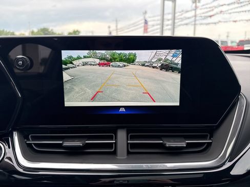 New 2026 Chevrolet Trax ACTIV w/ Sunroof Package FWD image 16
