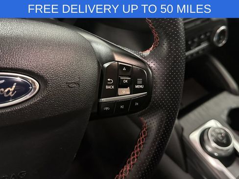 Used 2023 Ford Escape ST-Line AWD/4WD image 7