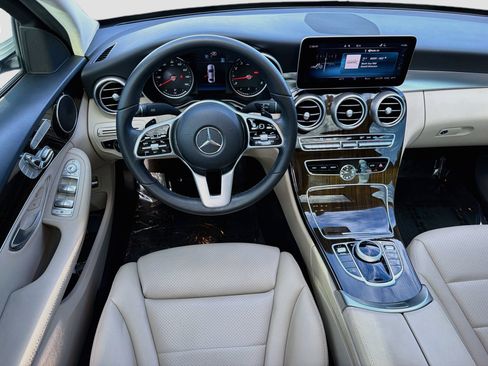 Used 2019 Mercedes-Benz C 300 Sedan image 16