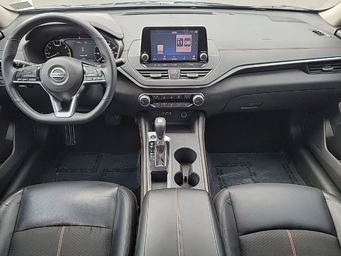 Used 2020 Nissan Altima 2.5 SR w/ Premium Package image 17