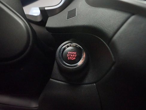 Certified 2024 Subaru Ascent Limited w/ Technology Package image 32