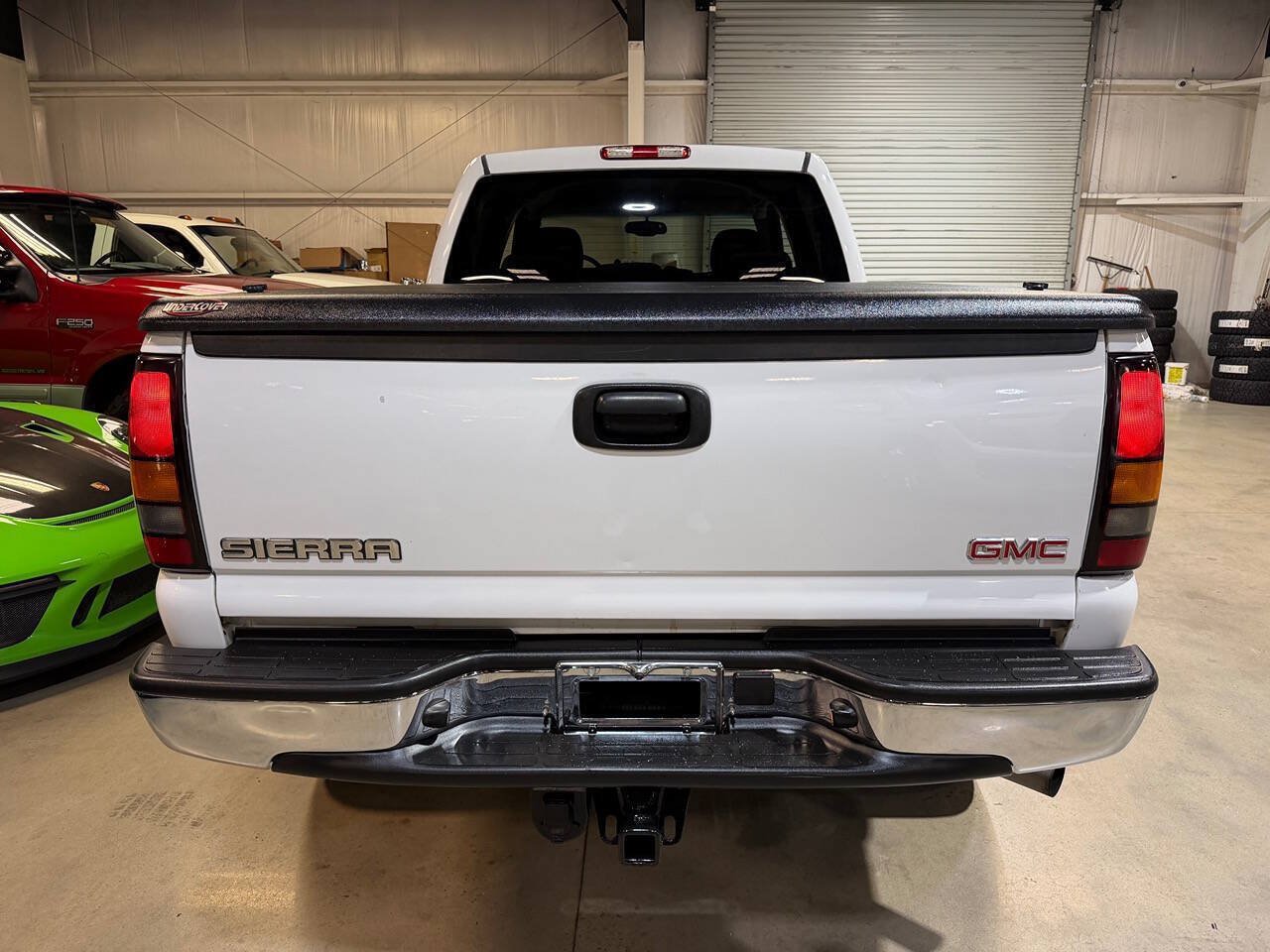 Used 2007 GMC Sierra 2500 SLE w/ Heavy-Duty Power Package AWD/4WD image 21