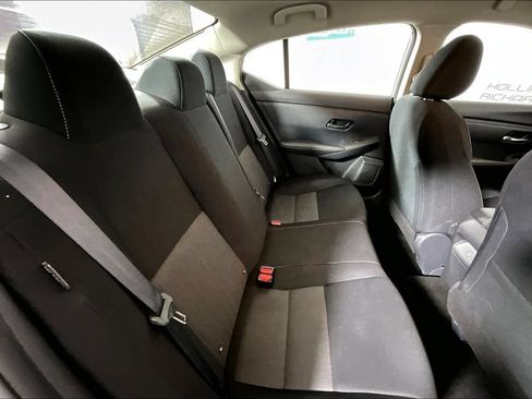 Used 2025 Nissan Sentra SV FWD image 22