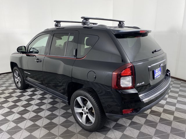 Used 2016 Jeep Compass High Altitude AWD/4WD image 8