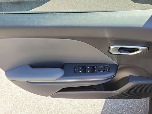 New 2026 Kia K4 LXS image 18