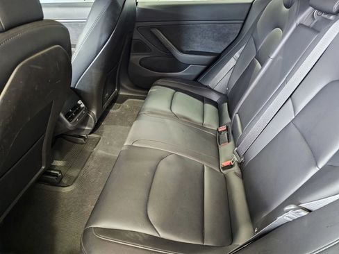 Used 2018 Tesla Model 3 RWD image 12