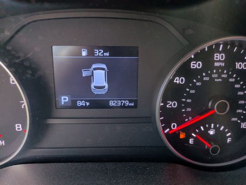 Used 2021 Kia Sportage LX FWD image 21