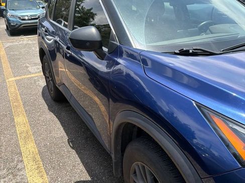 Used 2021 Nissan Rogue S FWD image 8